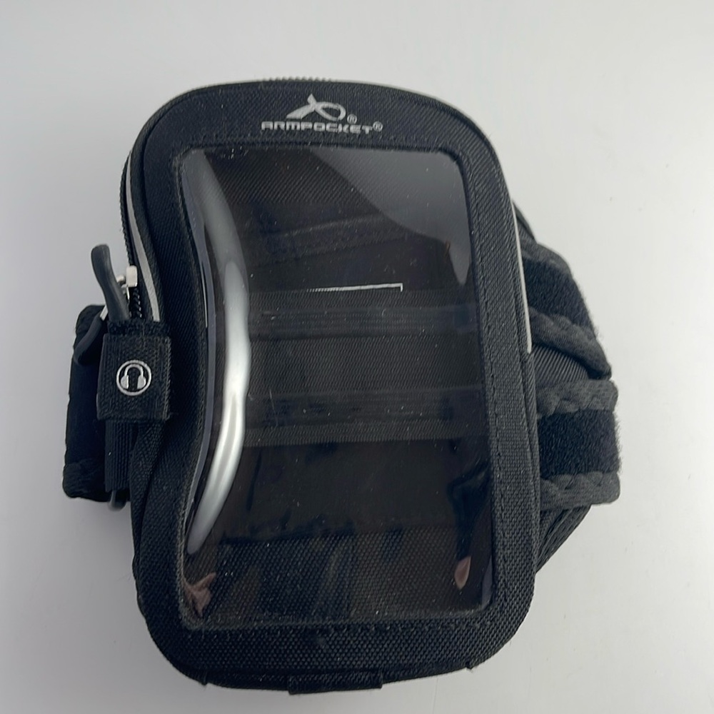 Armpocket Running Phone Arm Pocket, fits phones up to 6”
